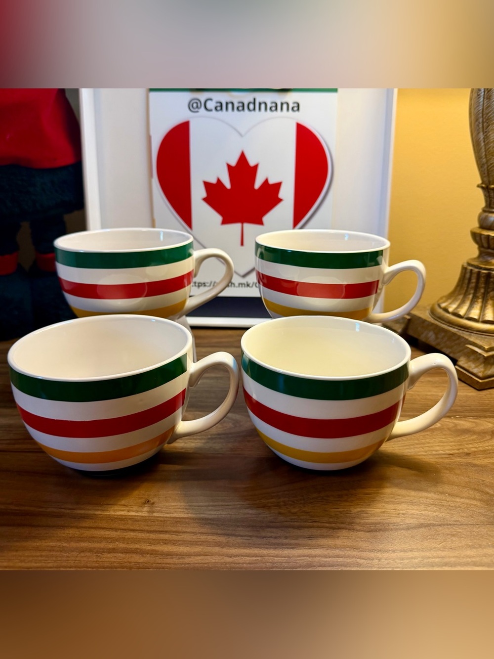HBC Stripes Set of 4 Large Breakfast mugs- LIKE NEW!
